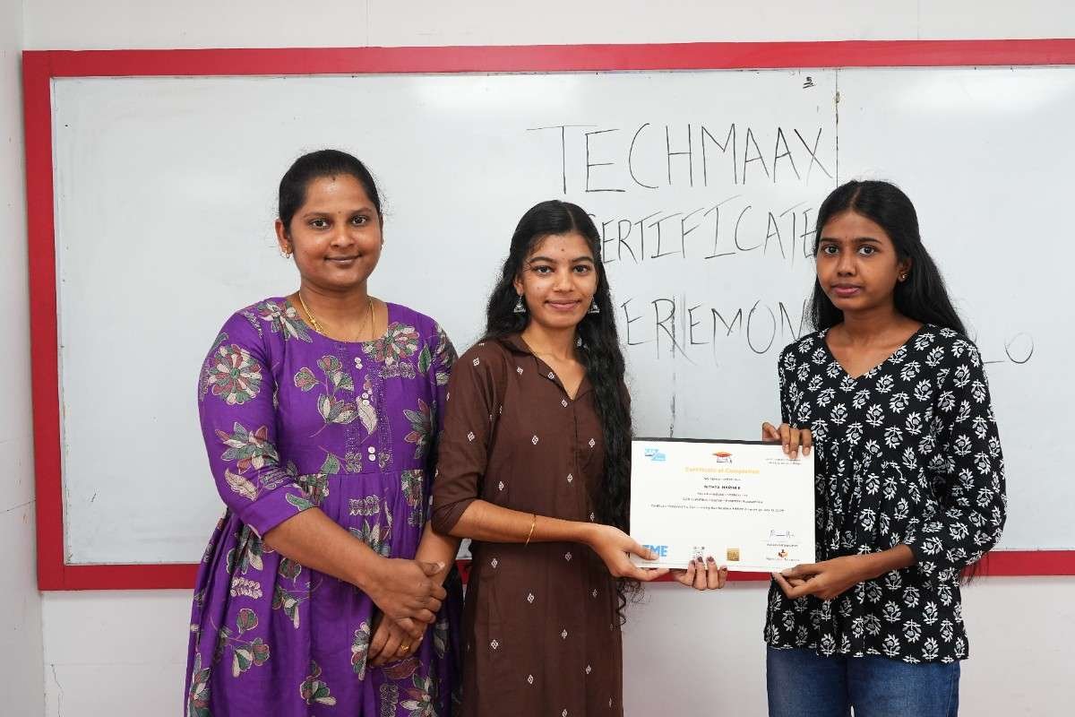 Techmaax Velachery Celebrates Student Achievement with SAP Certification Ceremony — photo 1